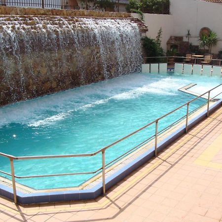 Kapolos Spa Hotel 卢特拉艾季普苏 外观 照片