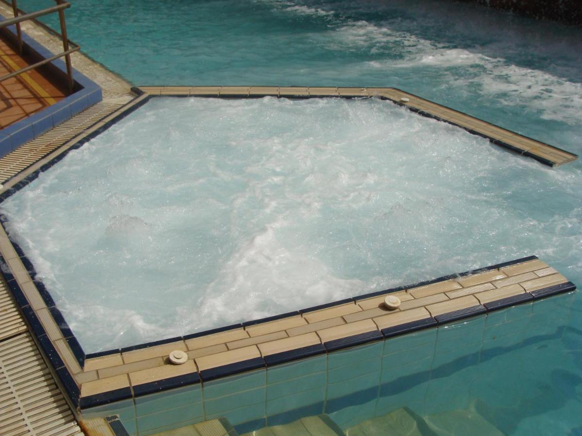 Kapolos Spa Hotel 卢特拉艾季普苏 外观 照片